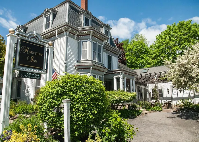 Hotel with view: Hartstone Inn