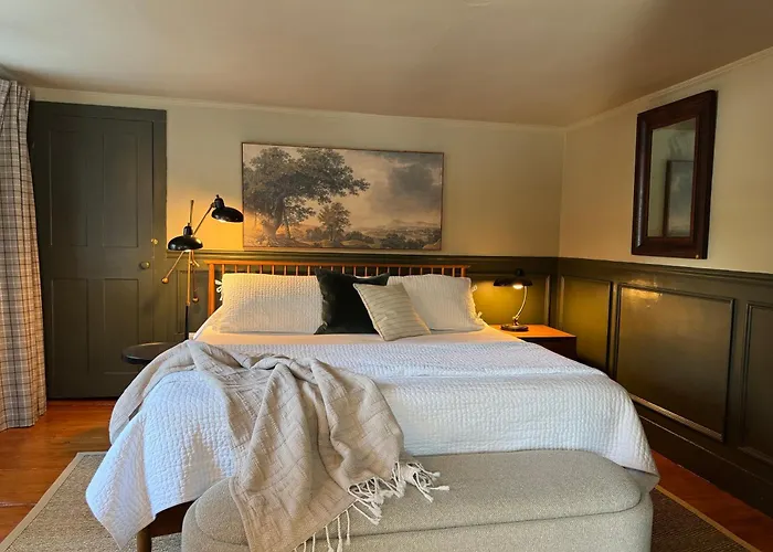 Hideaway Inn Maine
